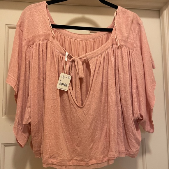 New Free People Top Tags On - Strawberry Smoothie Top NWT Spring Tee relaxed fit - Picture 8 of 8